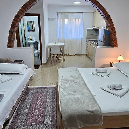 Aliaj Guest House Berat Exteriér fotografie