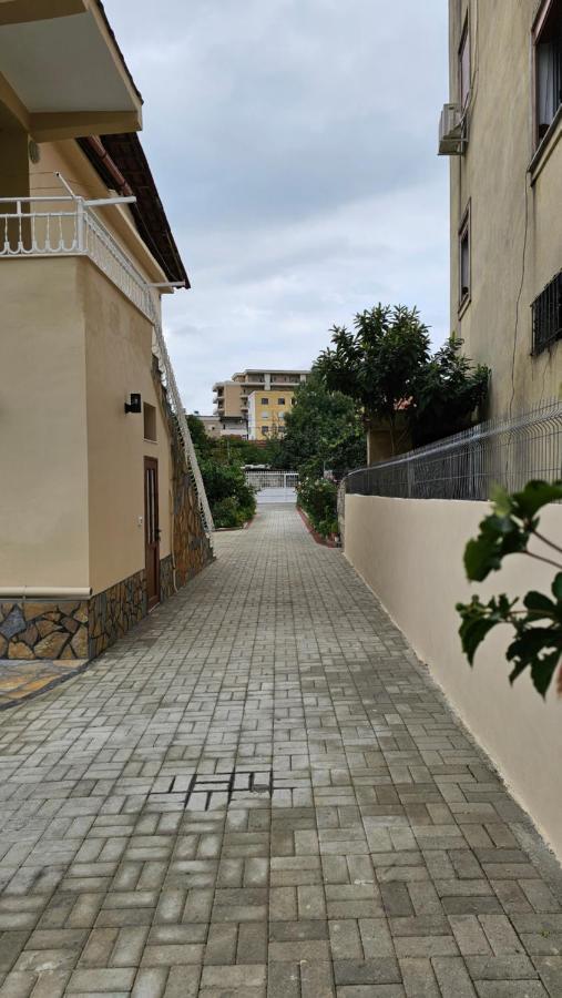 Aliaj Guest House Berat Exteriér fotografie